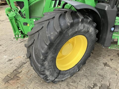 John Deere 6155R 2