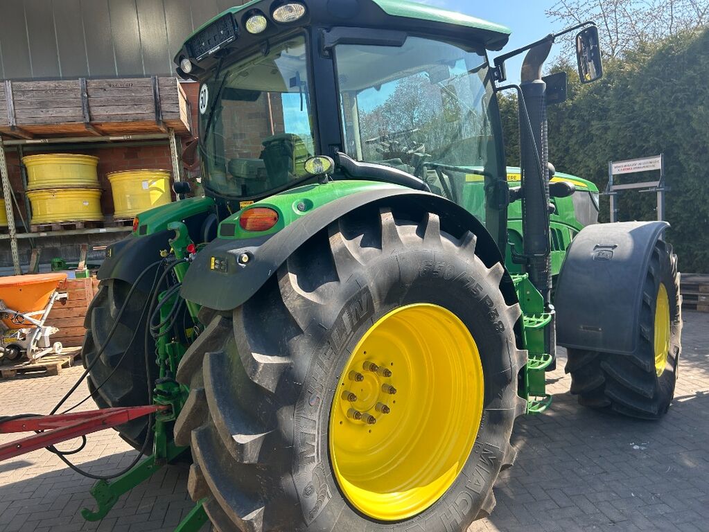 John Deere 6150R 3