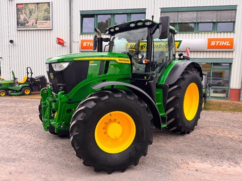 John Deere 6R 195