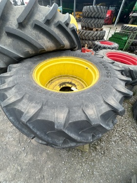 Trelleborg 540/65R28 TM 800