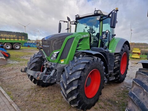 Fendt 828 Vario S4 Profi Plus 2