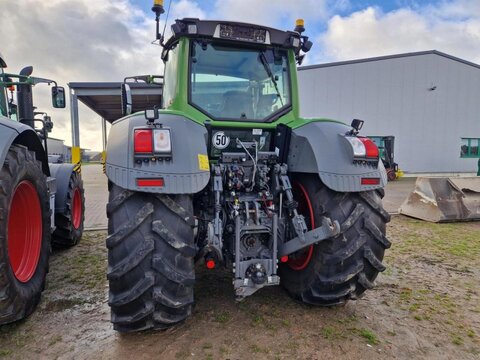 Fendt 828 Vario S4 Profi Plus 3