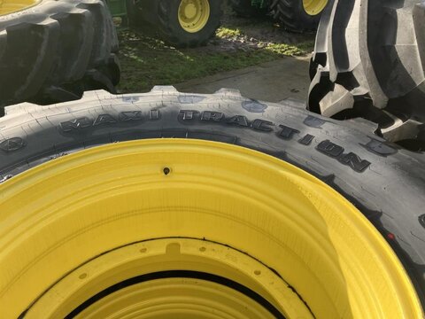 Firestone 650/85R38 3
