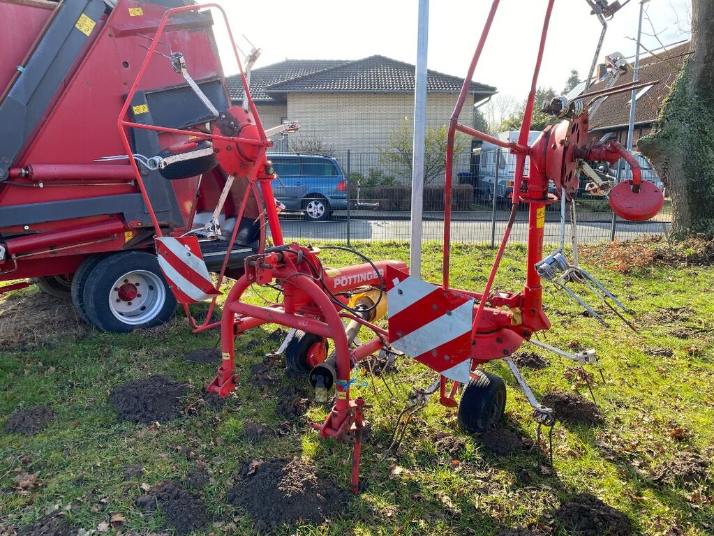 Pöttinger HIT 4-Kreisel 2