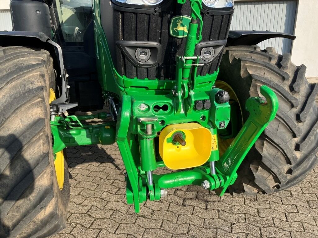 John Deere 6R 185 3