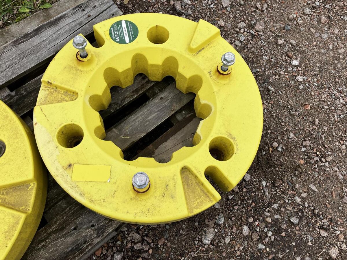 John Deere 2x 250kg 3