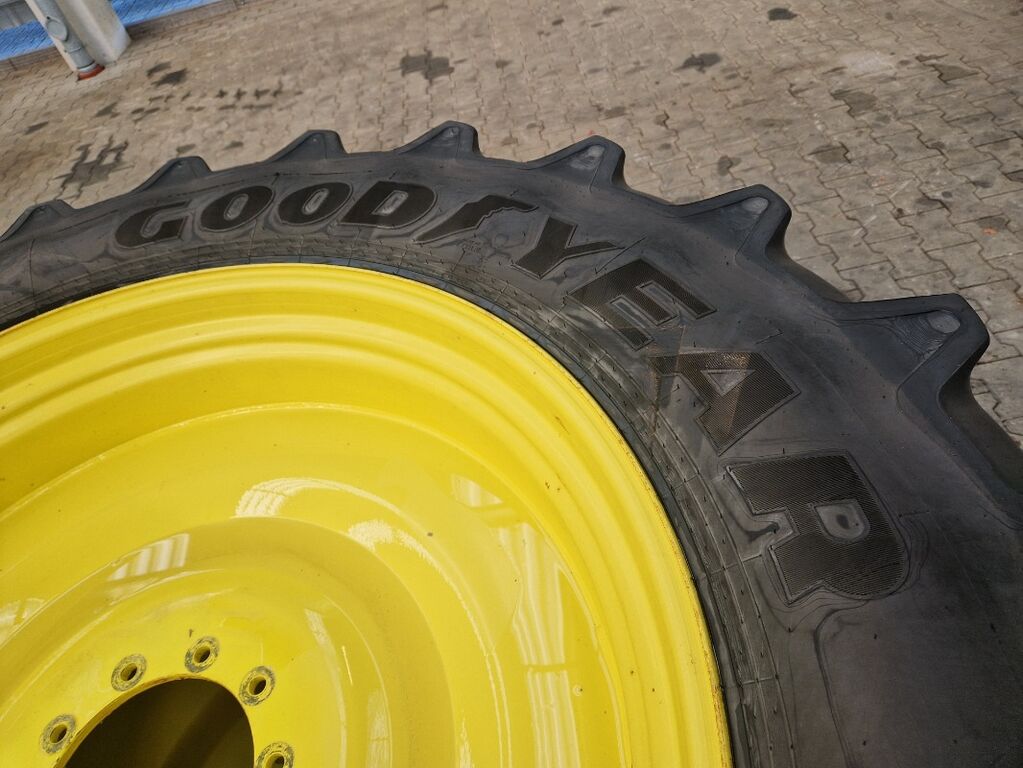 Good Year 520/85R50 3