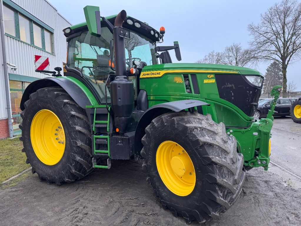 John Deere 6R 250 3