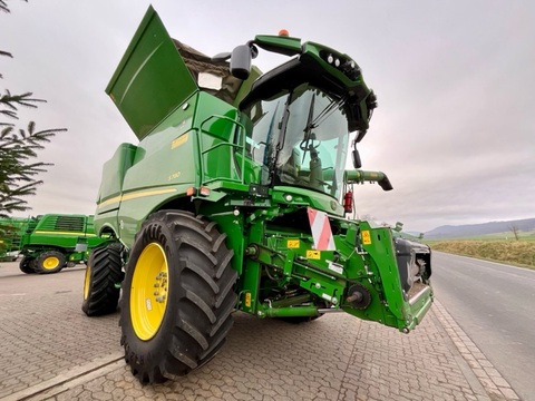John Deere S780 3