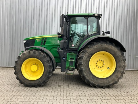 John Deere 6230R