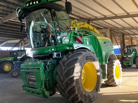 John Deere 8600i ProDrive