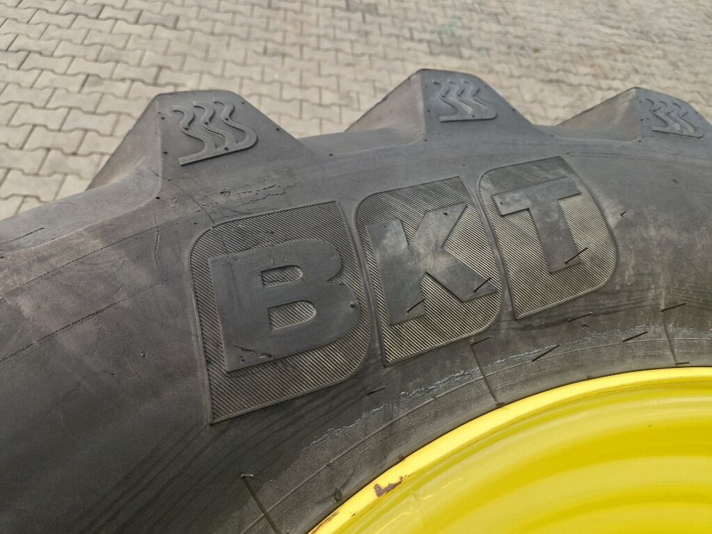 BKT 540/65R34 3