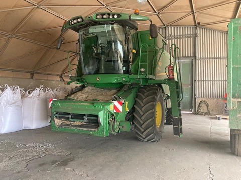 John Deere T670i 2