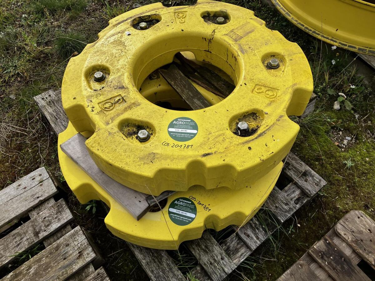 John Deere 70 kg + 530 kg 3