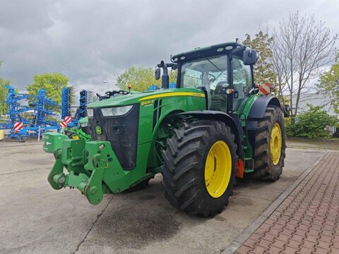 John Deere 8400R 2