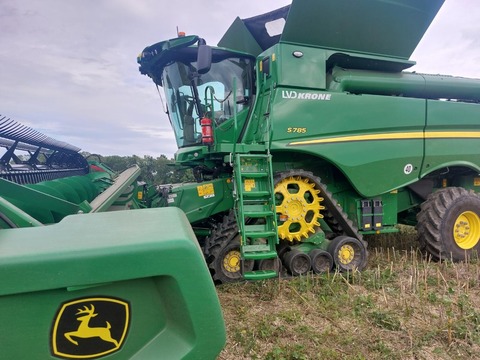John Deere S785