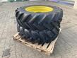 Michelin 380/70R28