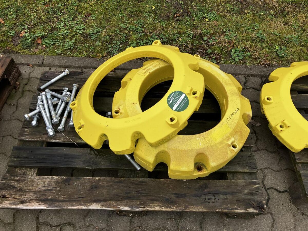 John Deere 72 kg + 205 kg 3