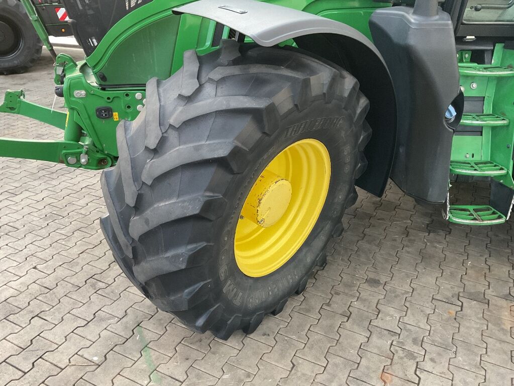 John Deere 6195R 2