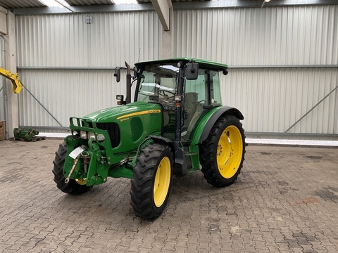 John Deere 5090R