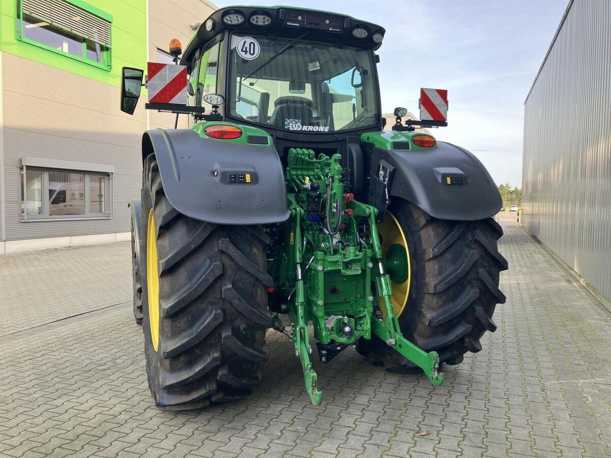 John Deere 6R 215 3