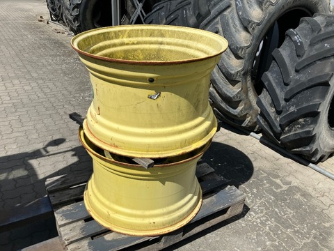 John Deere 18x30