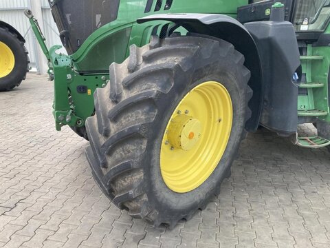 John Deere 6195R 2