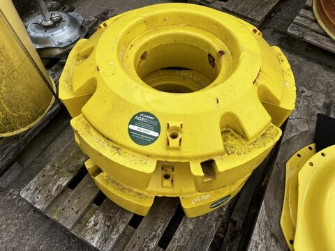 John Deere 620 kg