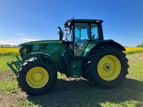 John Deere 6145M
