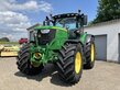 John Deere 6215R