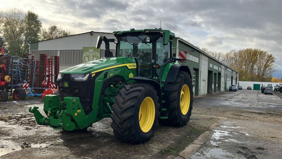 John Deere 8R 370 3