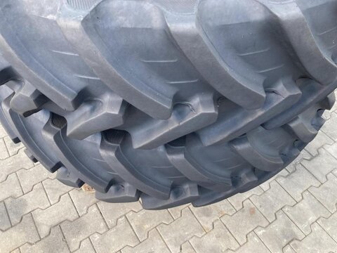 Alliance 380/85R34 2