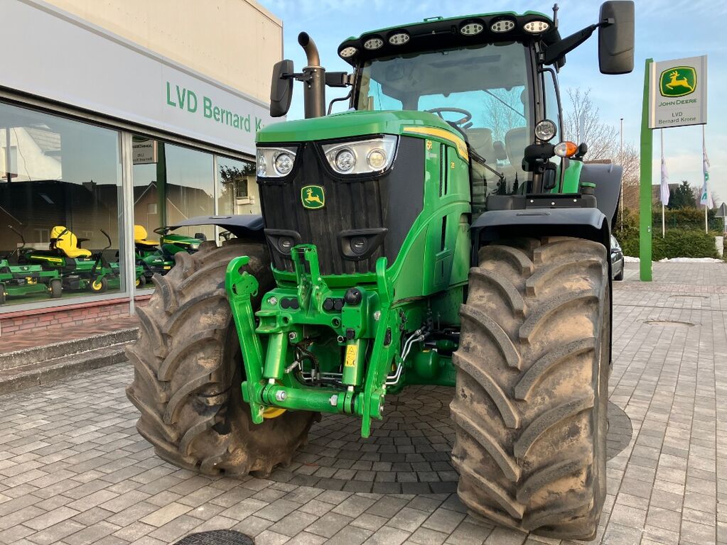 John Deere 6R 215 3
