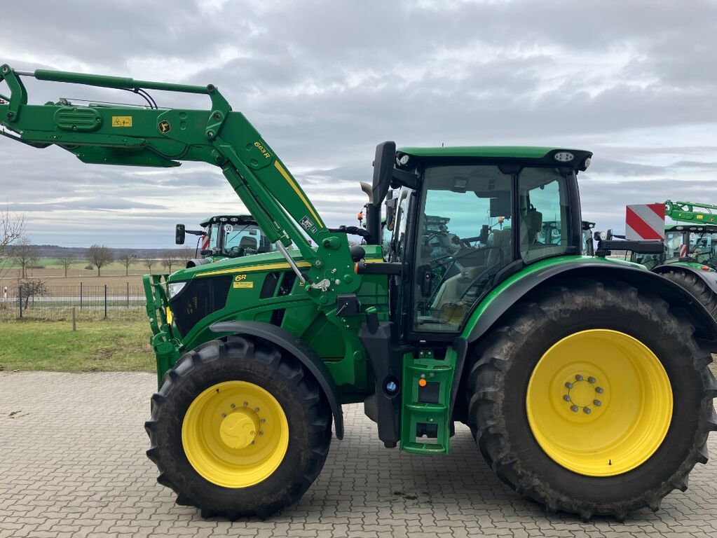 John Deere 6R 155 2
