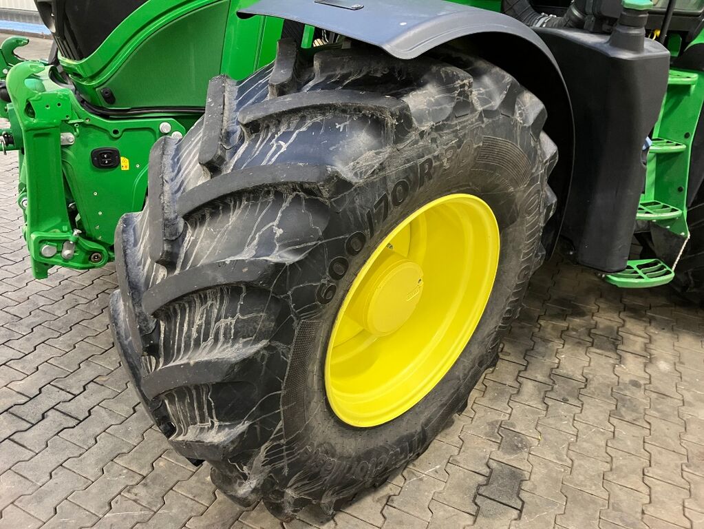 John Deere 6R 250 2