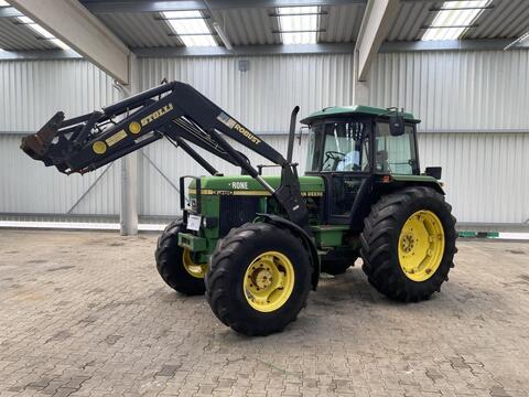 John Deere 3350