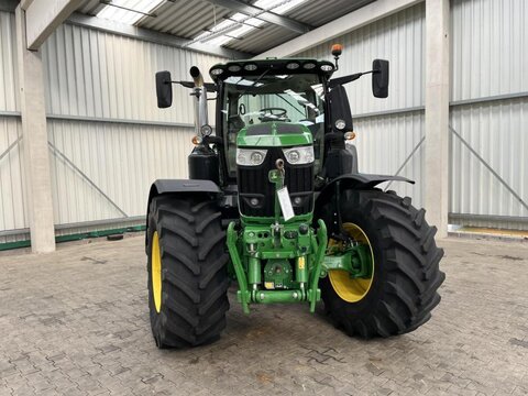 John Deere 6250R 3