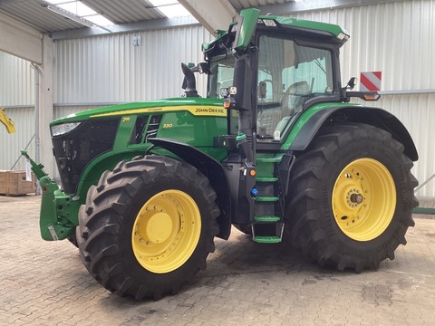 John Deere 7R 330