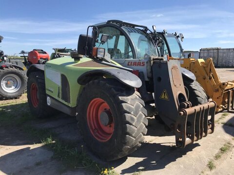 Claas Scorpion 7040 2