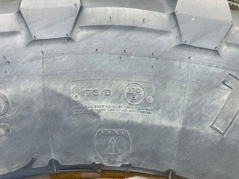 Michelin 600/70R28