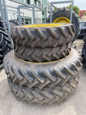 Mitas 320/85R32