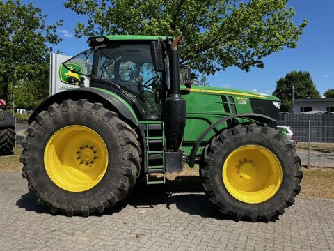 John Deere 6230R 2