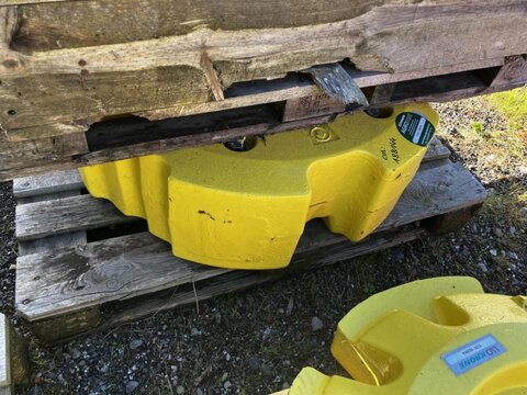 John Deere 70 Kg + 900 kg 2