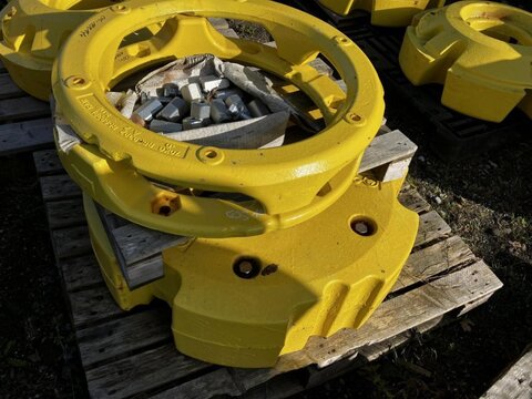 John Deere 70 Kg + 900 kg 3