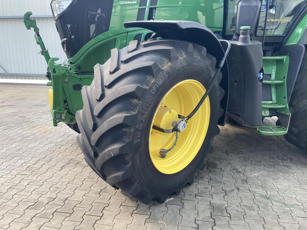 John Deere 6250R 2