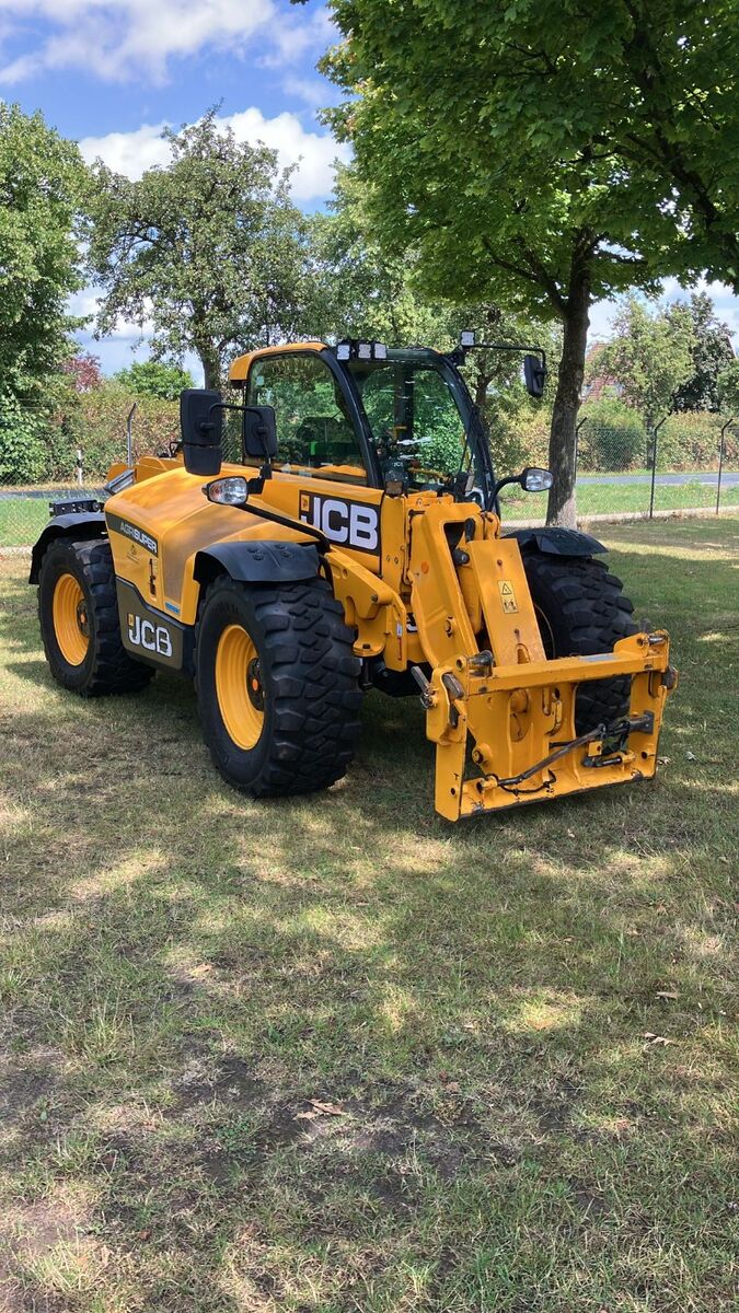 JCB 542-70 Agri Super 2