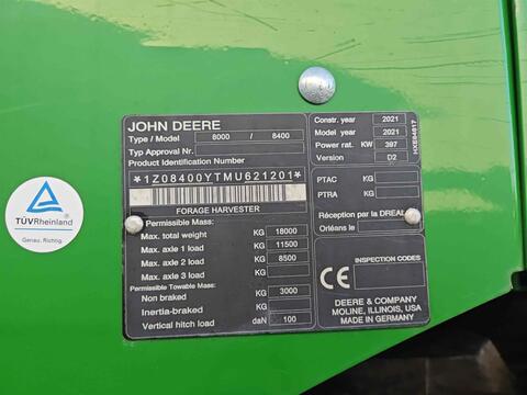 John Deere 8400i