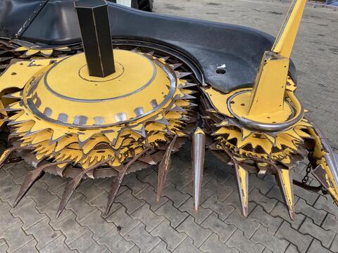 4112-db9d9c52e6288565e550c36d08ca4ab7-6058472