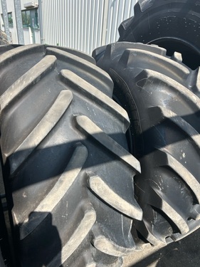 Michelin 540/65R30