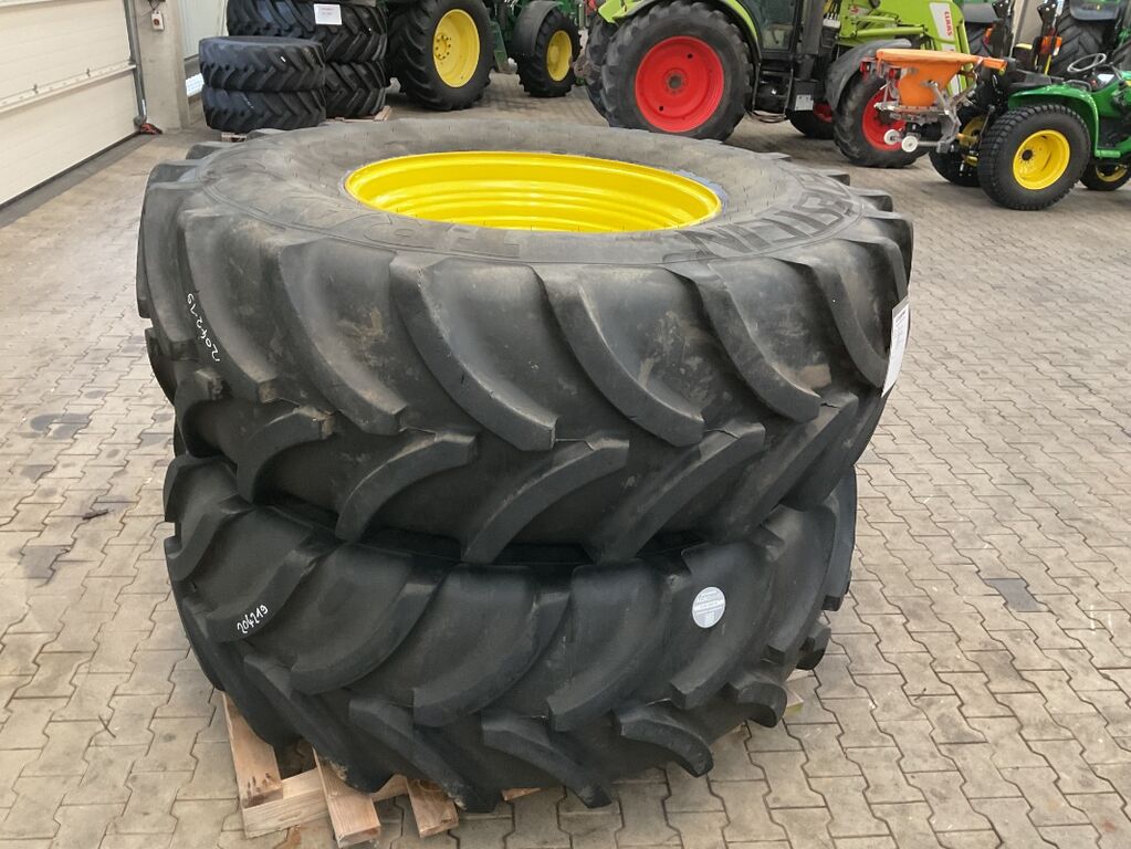 Vredestein 650/85R38 3